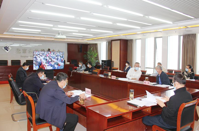 baoweitiyu.com党委理论学习中心组专题学习党的二十大报告精神